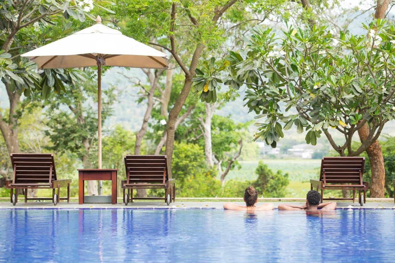 Grand Tamarind Lake Kataragama Exterior foto
