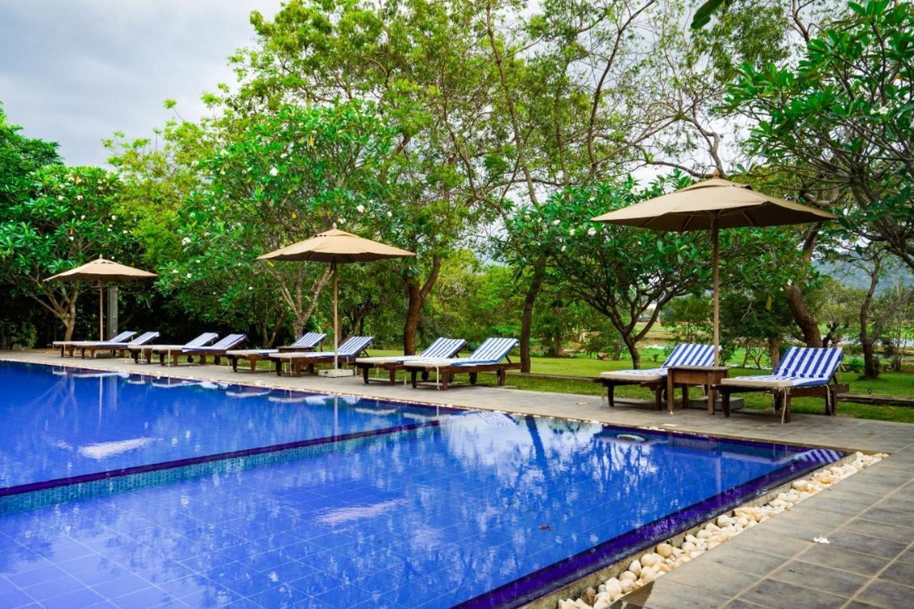 Grand Tamarind Lake Kataragama Exterior foto